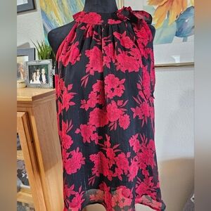 Torrid tie neck blouse. Size 00 (14/16)
